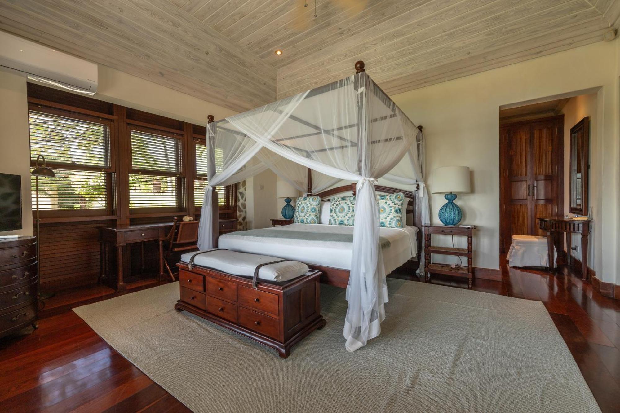 Canouan Estate Resort & Villas Charlestown Exterior photo