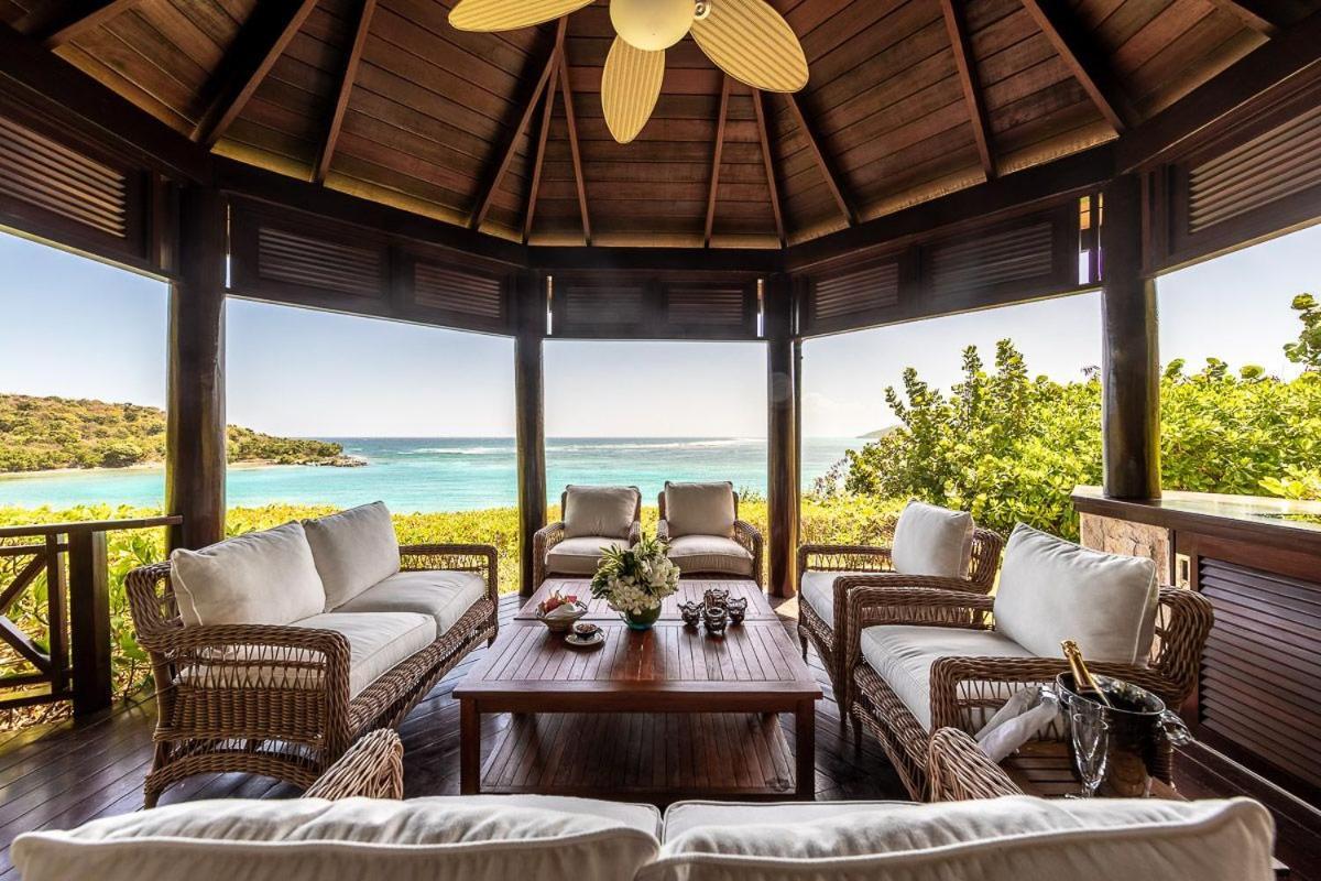 Canouan Estate Resort & Villas Charlestown Exterior photo