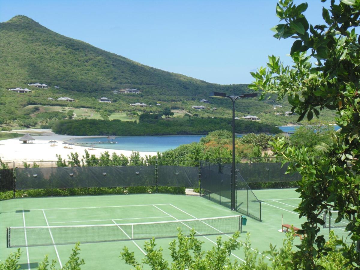 Canouan Estate Resort & Villas Charlestown Exterior photo